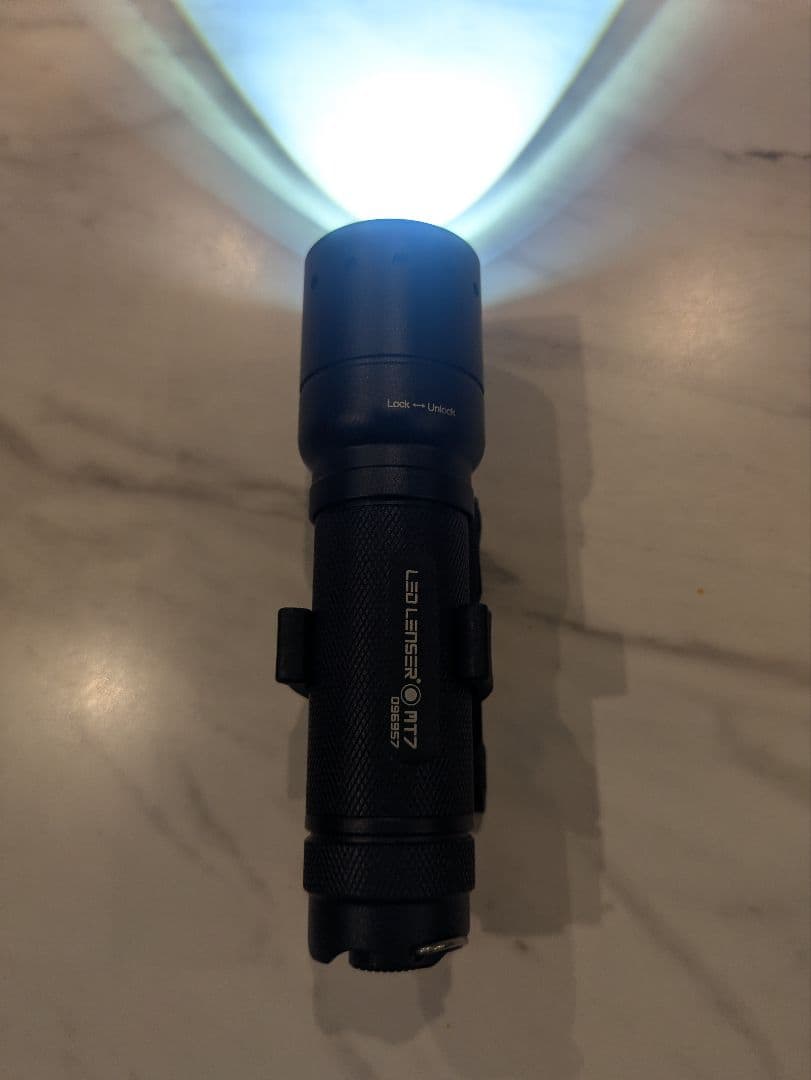 新品 LED LENSER MT7 懐中電灯 廃盤