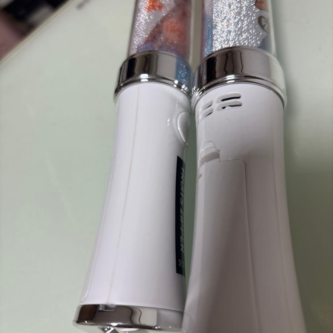 鎮西寿々歌　ペンライト
