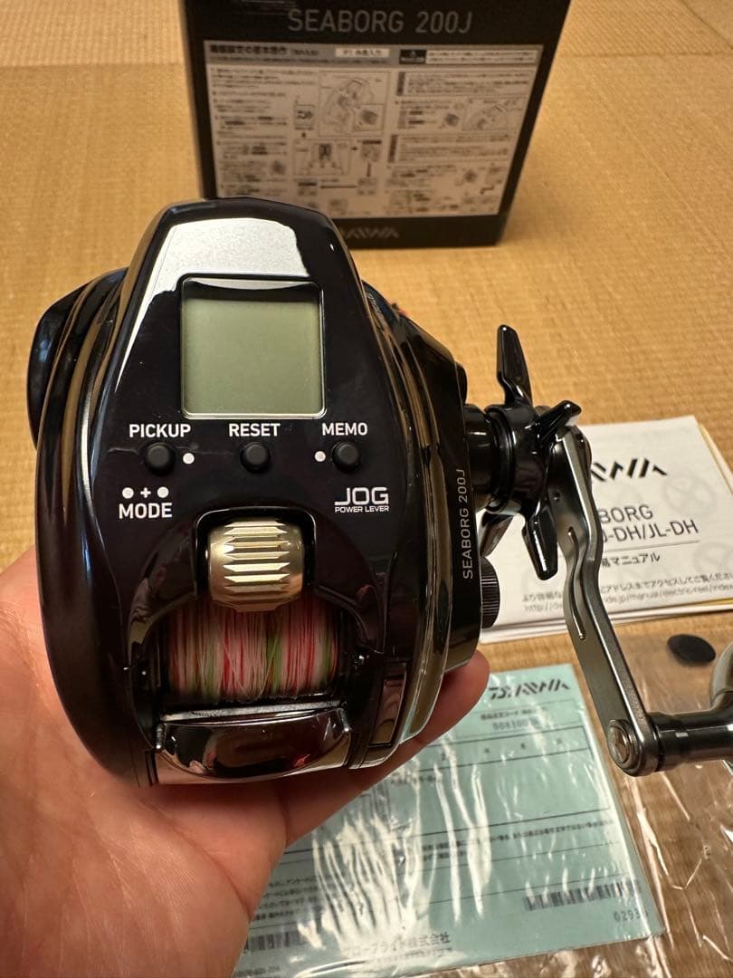【新品未使用】ダイワ シーボーグ200J 電動リール PE付