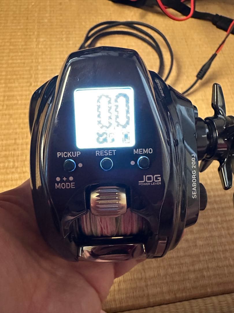 【新品未使用】ダイワ シーボーグ200J 電動リール PE付