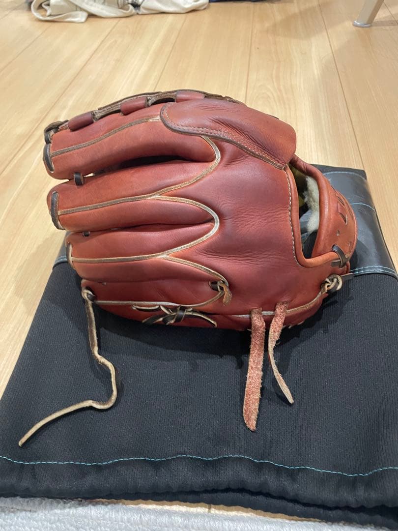 菅野智之モデル　硬式用　ダイバーシティーブルー　ピッチャー用