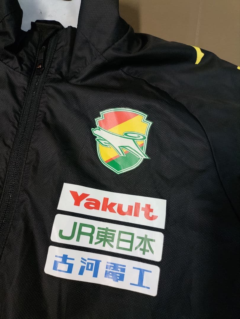 ジェフ市原　ナイロンジャケット