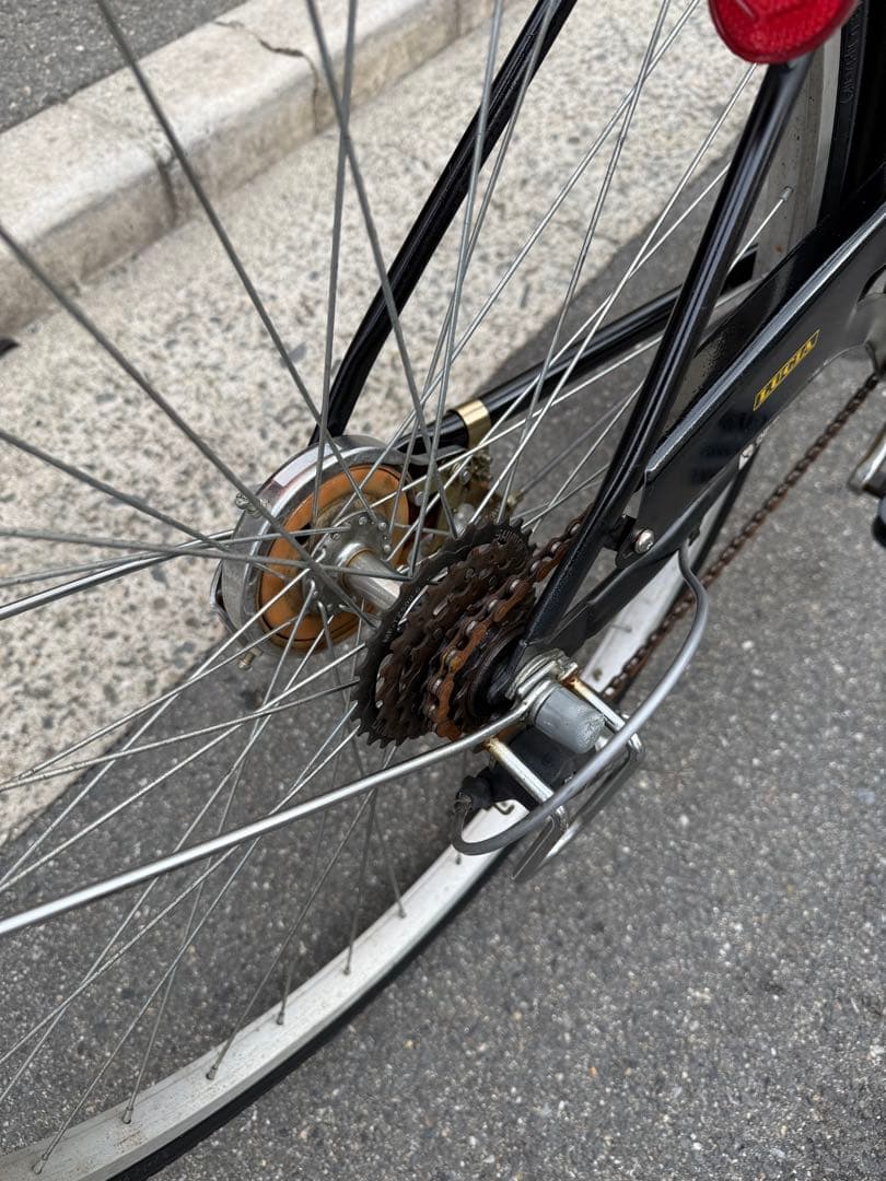 170 自転車 大阪市 【引取り限定】 美品 27インチ 変速付き