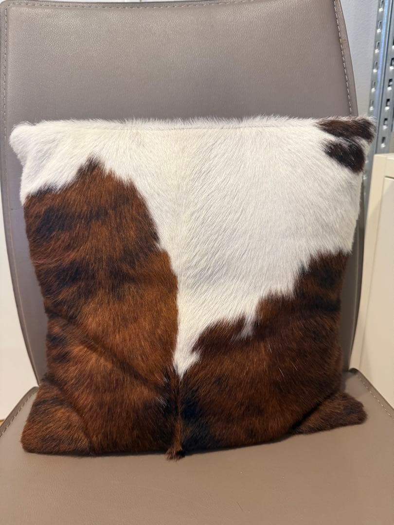 馬の毛皮クッション