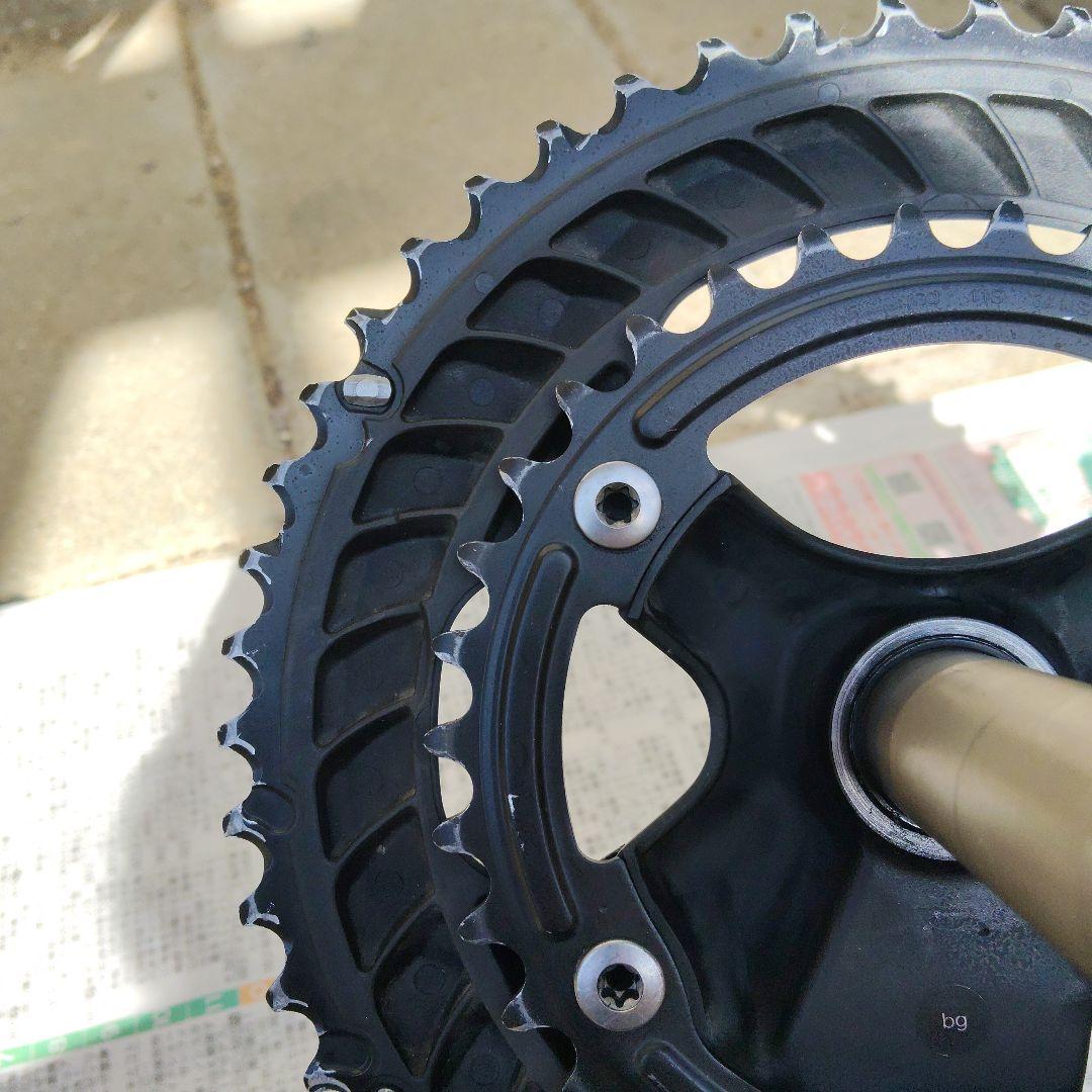 SHIMANO クランクセット
