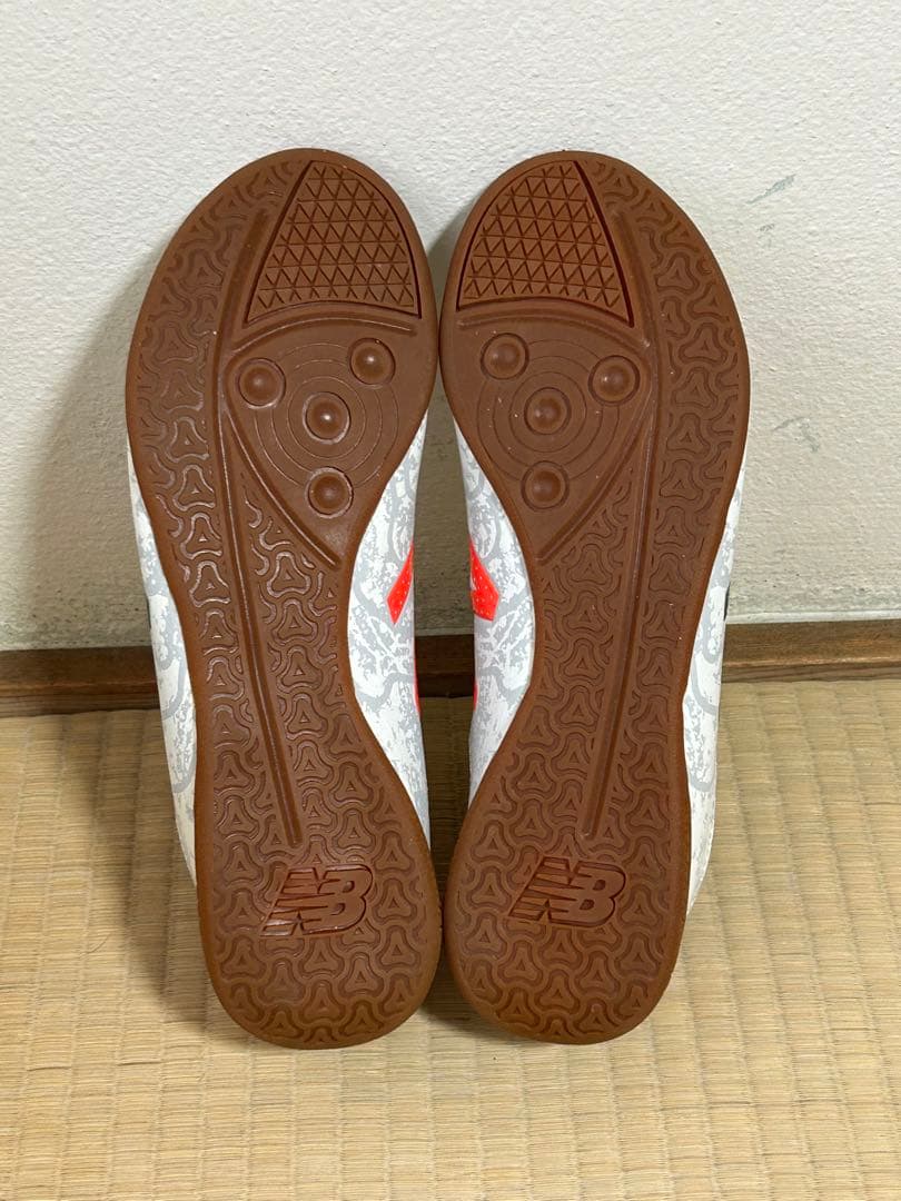 【限定カラー】定価1.4万 NB フットサルシューズ 25.5cm 2E PRO