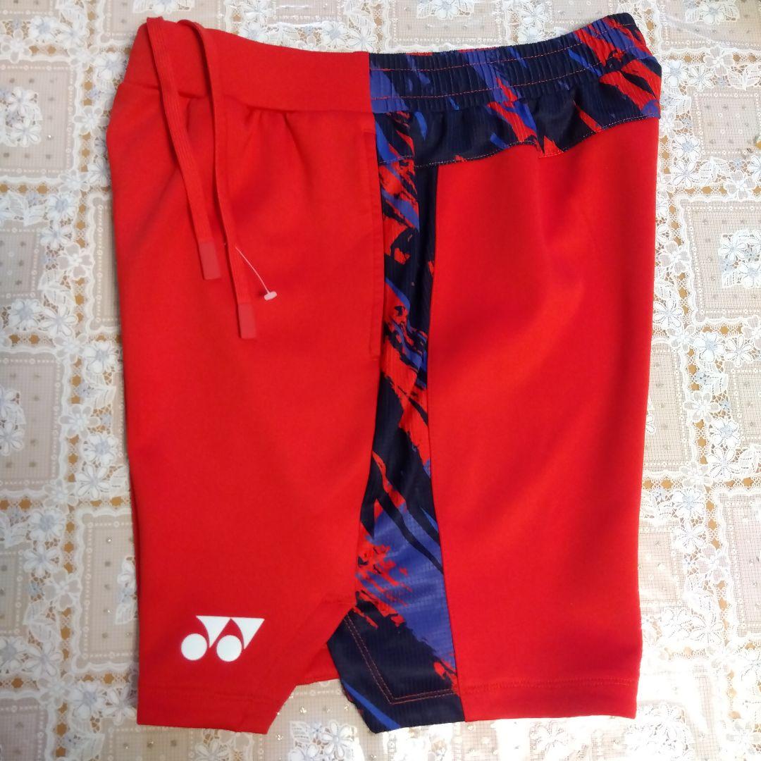 希少✨ ⑨ YONEX ハーフパンツ／ベリークール／ユニ L／中国代表モデル