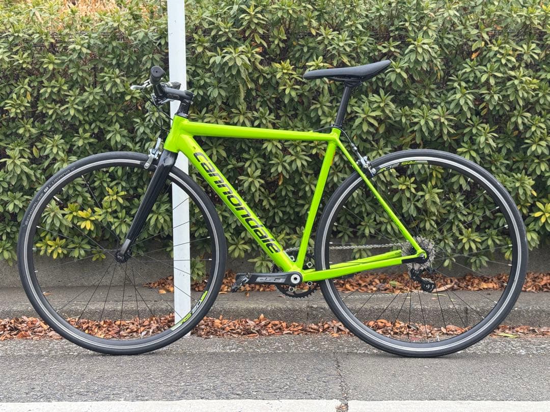 Cannondale CAAD 12 フラットバーロード