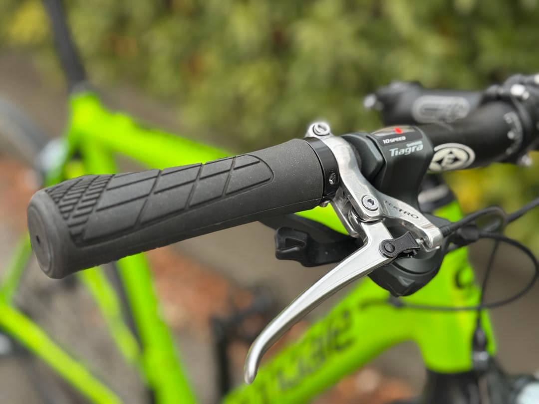 Cannondale CAAD 12 フラットバーロード