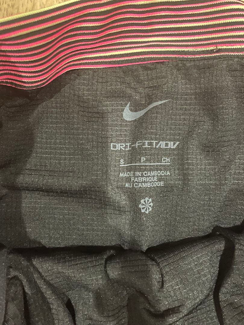 NIKE ハーフタイツ　Sサイズ