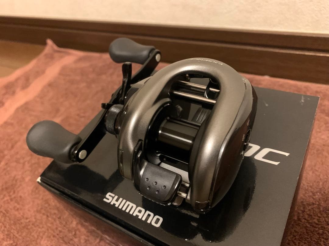 貴重未使用13エクスセンスDC アンタレス スコーピオン カルカッタ メタニウム