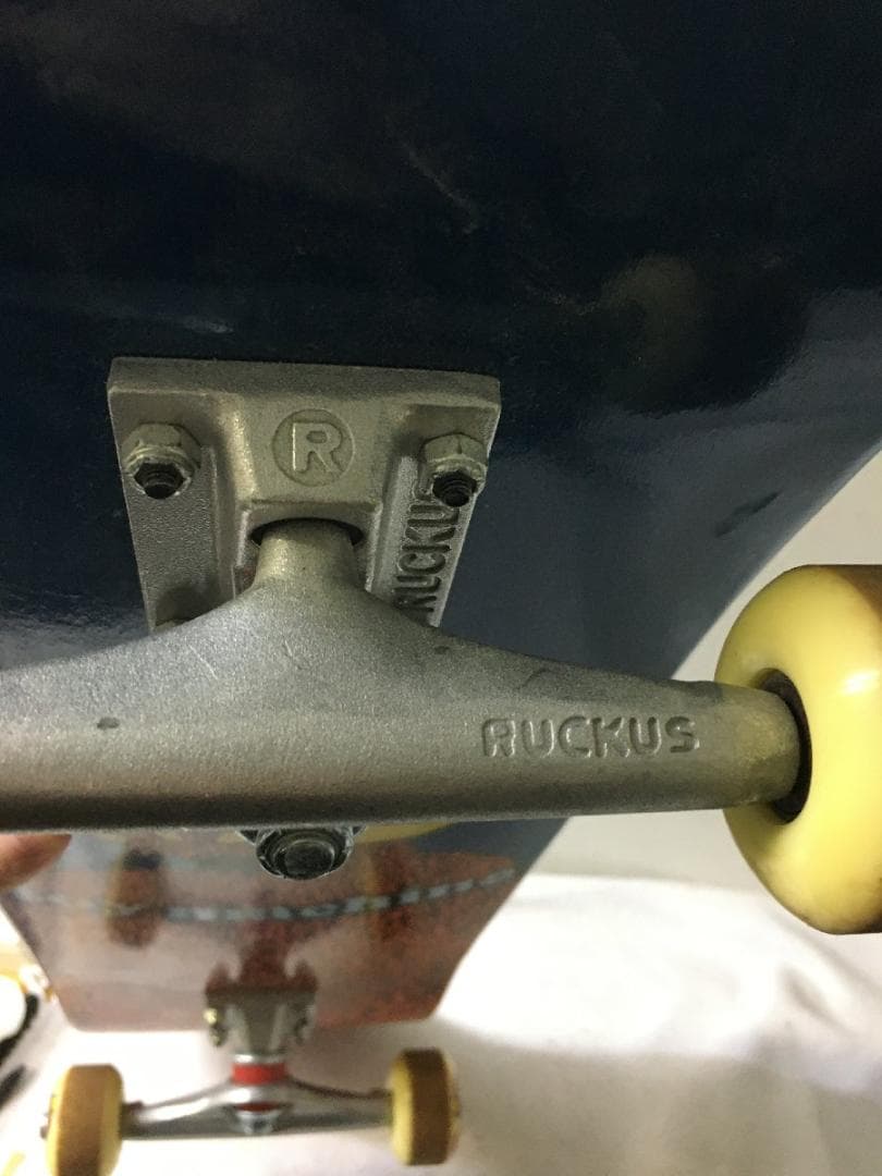 トイマシーン RUCKUS トラック コンプリートデッキ スケボー 中古