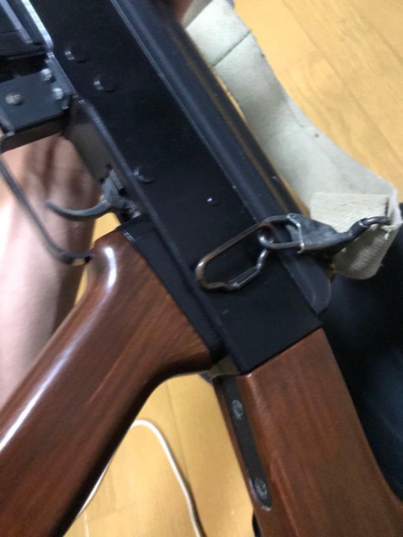 バッテリー破損　AK-47 東京マルイ　スタンダード