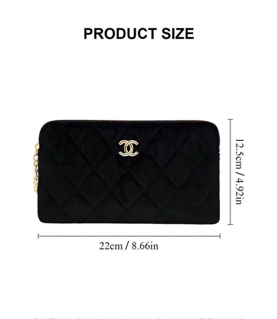 CHANEL カメリア　ペンダント付き　ブラック　ベルベット クラッチ
