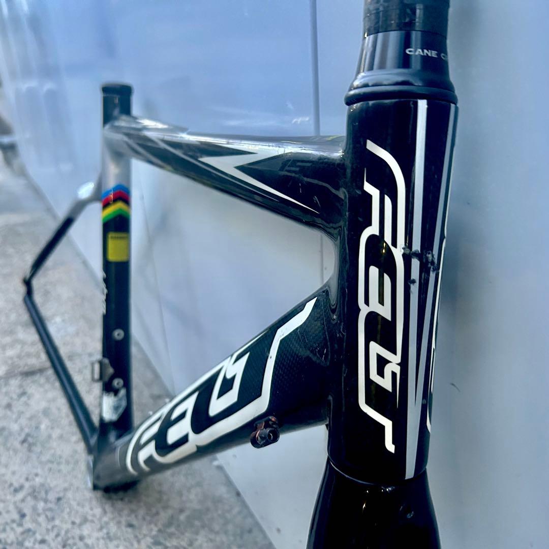 【定価57万5,000円カーボンフレーム】FELT Z15★重量1.70kg