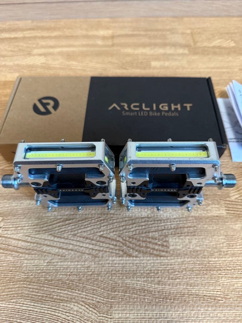 Redshift ライト内蔵ペダル Arclight MTB ¥40000 美品