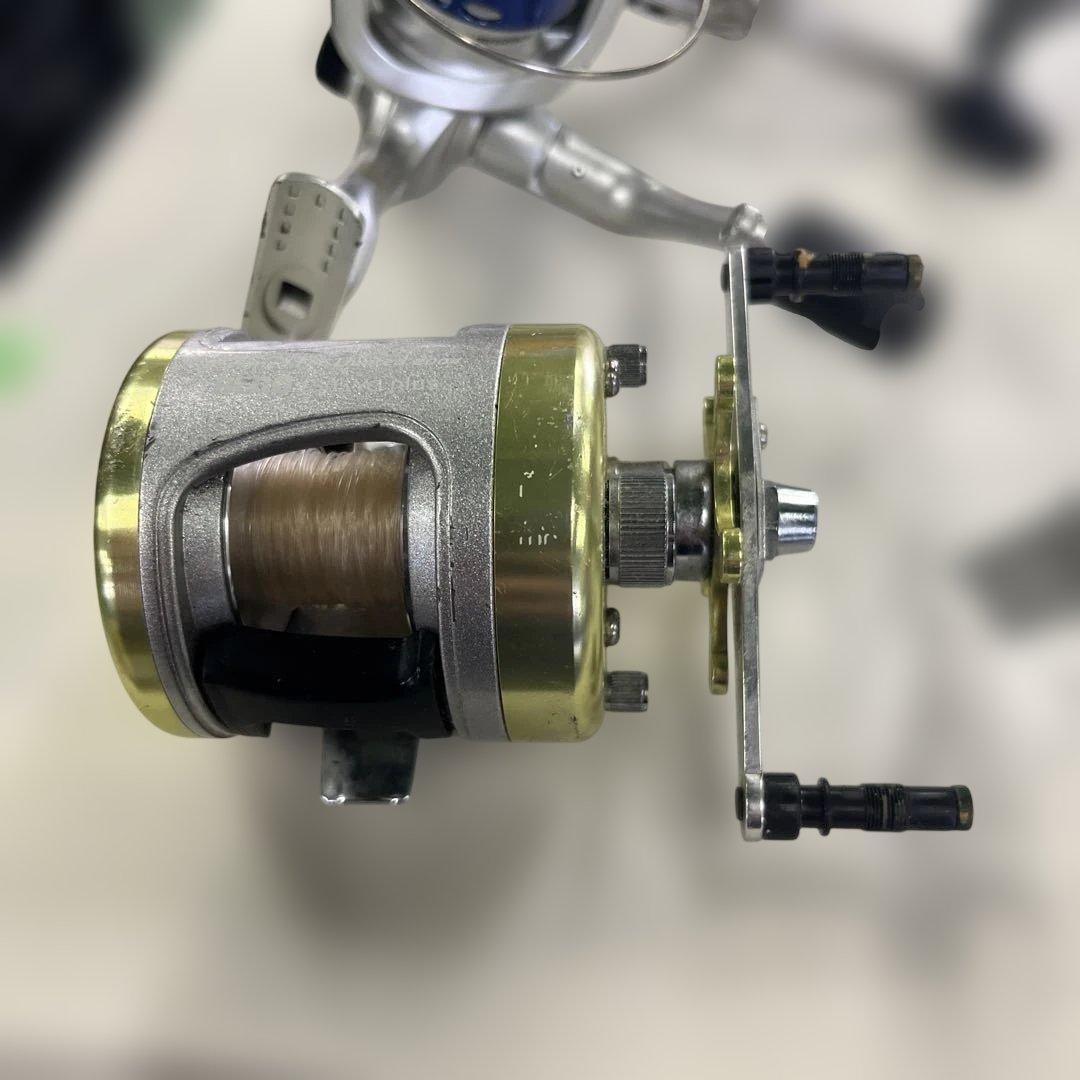 リール スピニング ベイト 釣り fishing ルアー エギ 釣具 ジャンク