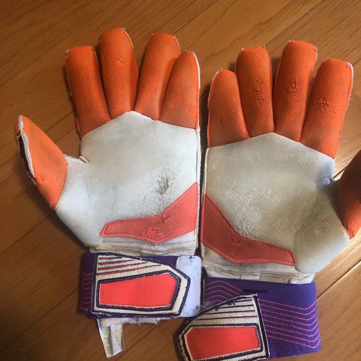 プレデターキーパーグローブ、HOサッカーキーパーグローブ