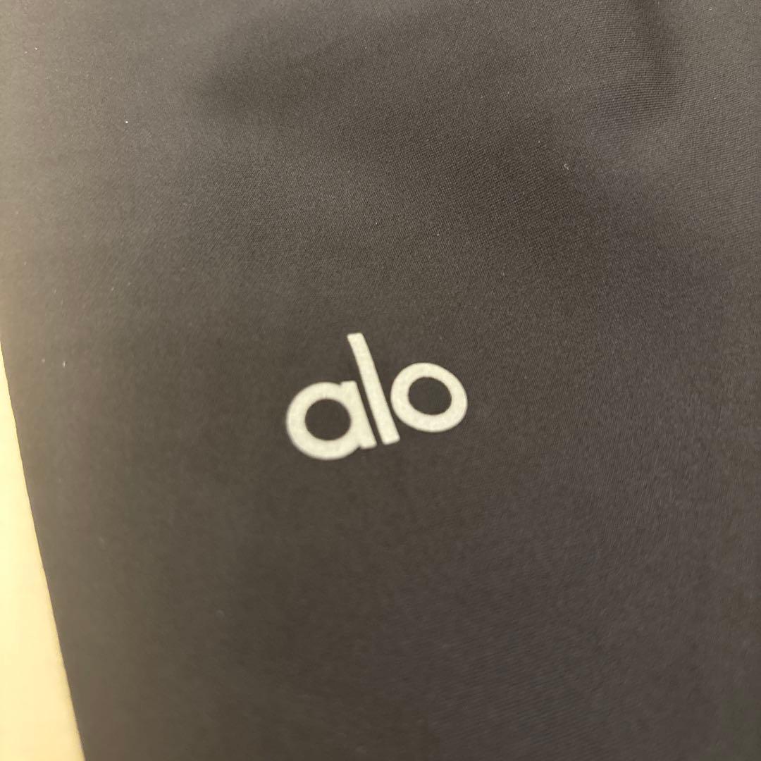 alo yoga エアリフト レギンス M