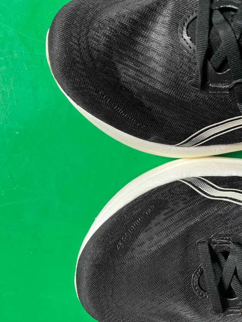 スパイク・シューズ ASICS GEL-NIMBUS 27 EXTRA WIDE 4E
