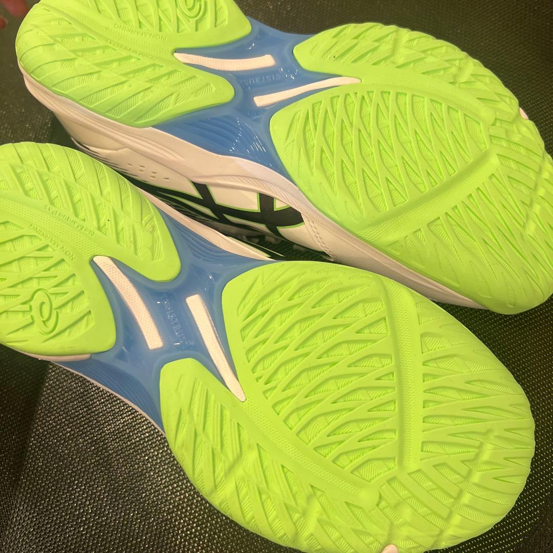 週末最終セール⭐︎ASICS 室内シューズ BEYOND 25cm 新品未使用