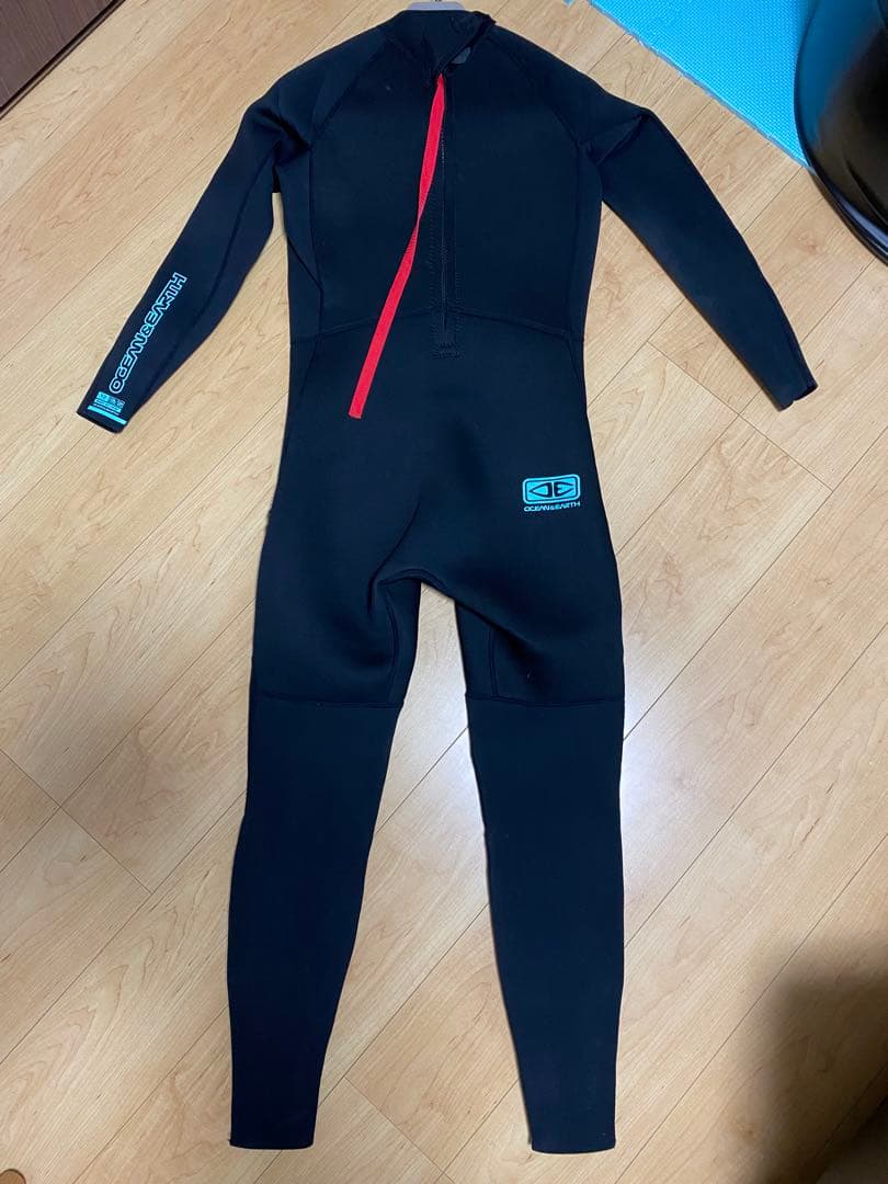 オーシャン&アース　レディースウェットスーツ　サイズ12（Ｌ）