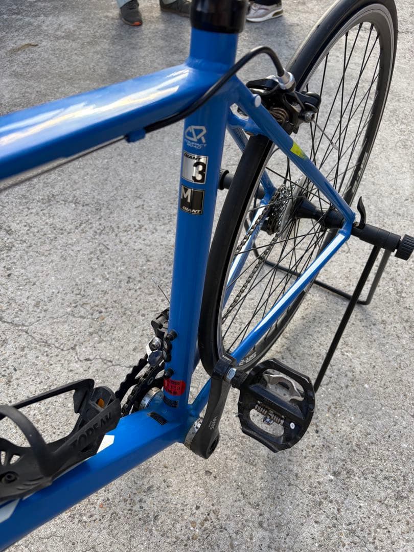 【美品】GIANT DEFY3 2015年モデル　ロードバイク　自転車