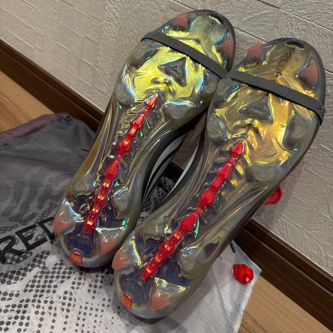 adidas Predator サッカーシューズ