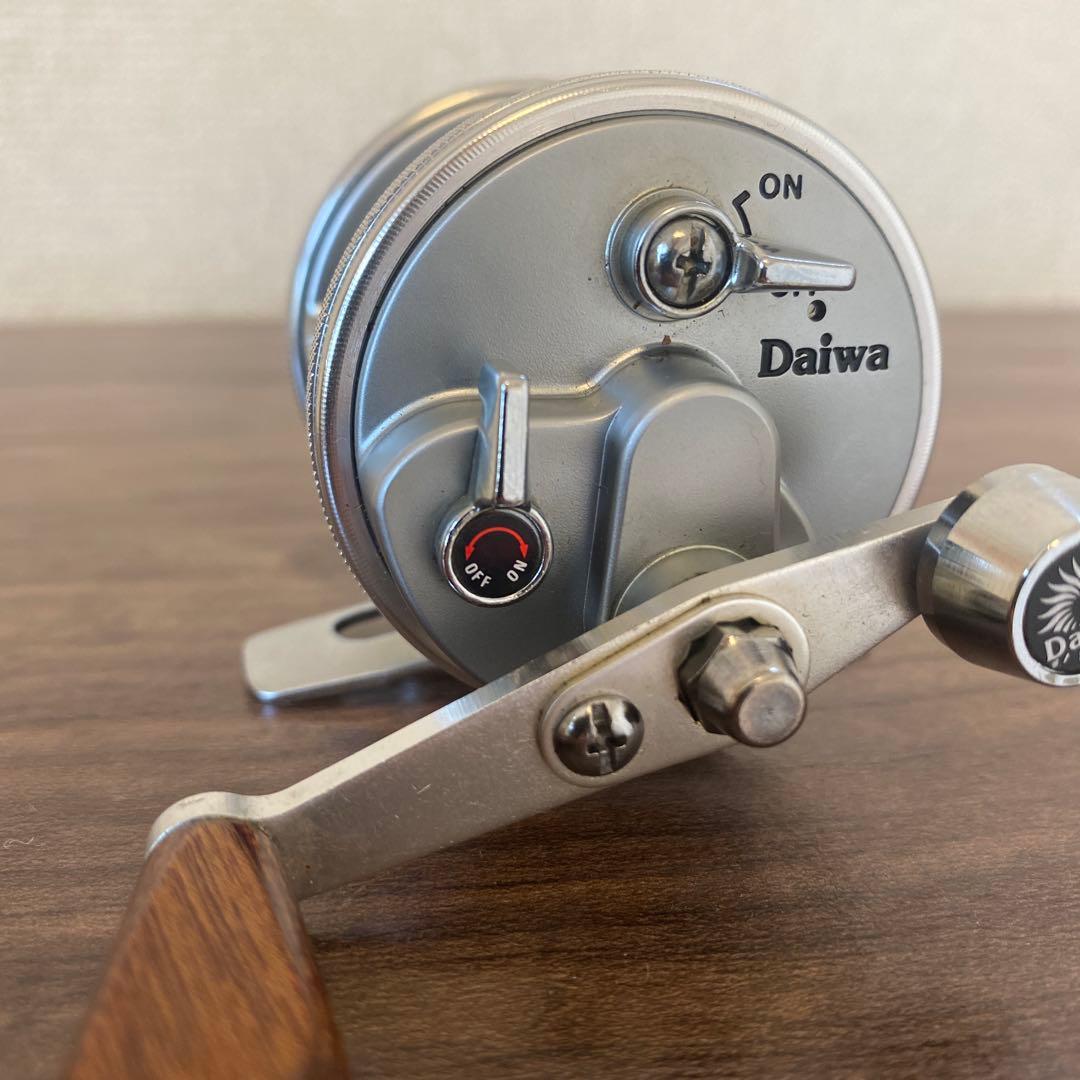 美品　Daiwa コロネット　GS-10C 両軸リール