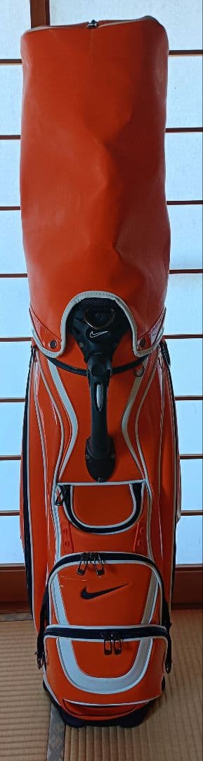 た*い様 ナイキ　NIKE GOLF ナイキゴルフ キャディーバッグ オレンジ色