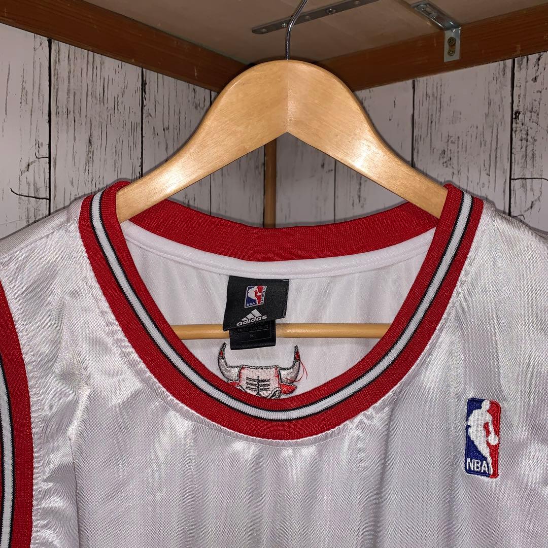 adidas NBA BULLS 54 ロゴ刺繍　オーバーサイズ　ストリート古着