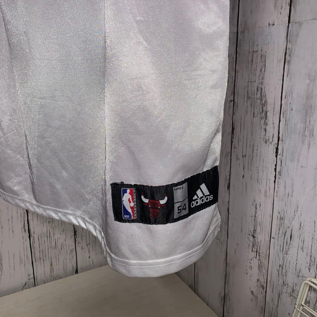 adidas NBA BULLS 54 ロゴ刺繍　オーバーサイズ　ストリート古着