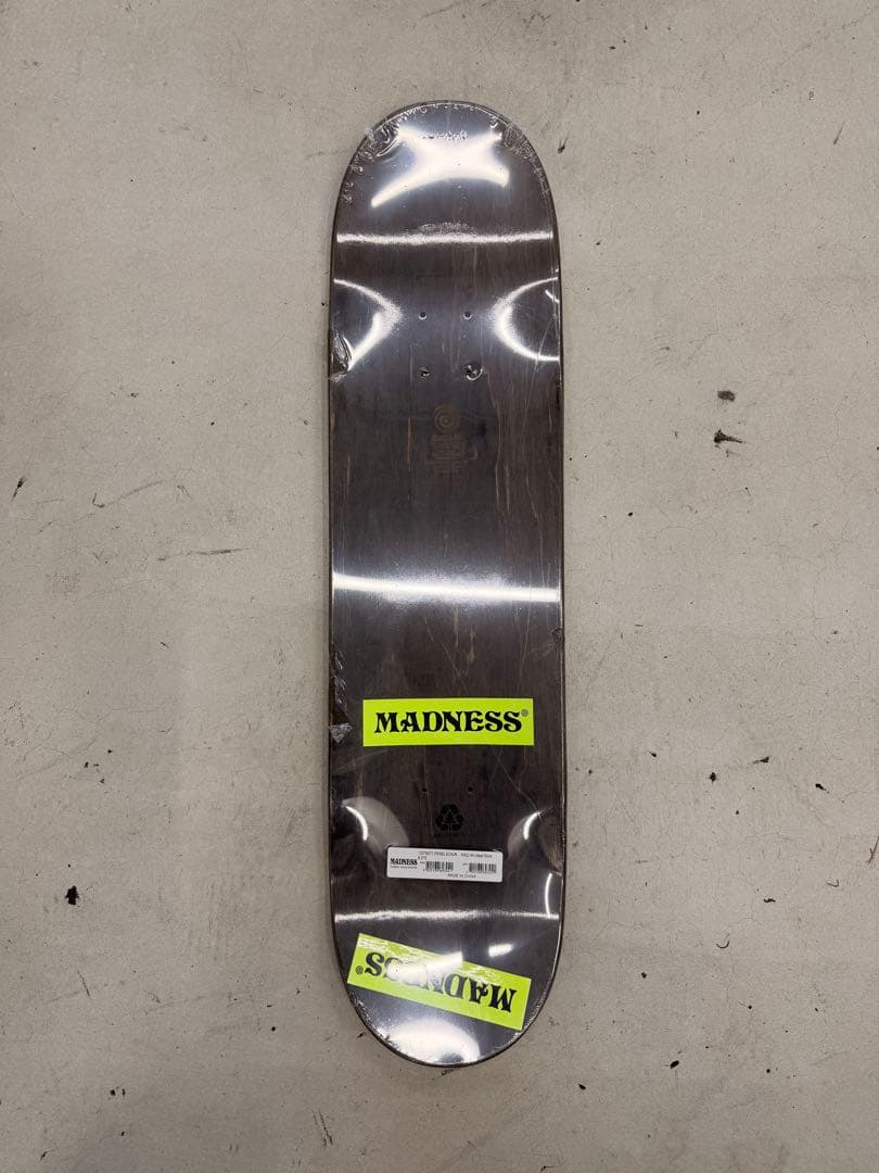 新品未使用MADNESS Alex Perelson スリックデッキ8.375