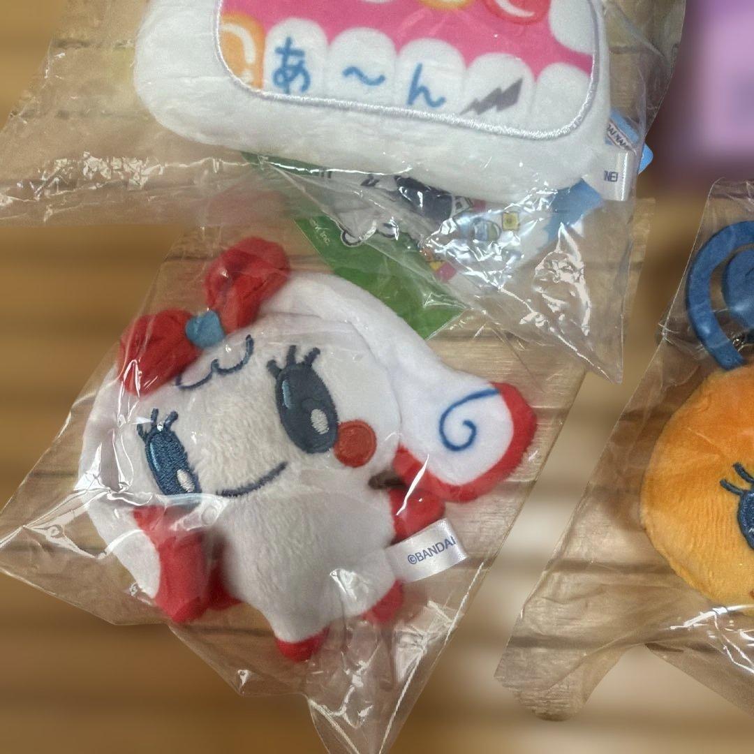 Tamagotchi Gen2 本体１個とみみっち３個とその他キャラ２個セット