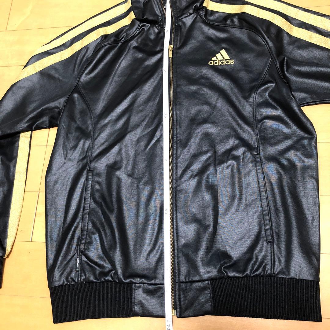 【3/21 取下げ】adidas ジャージ　黒×金　アディダス　セットアップ