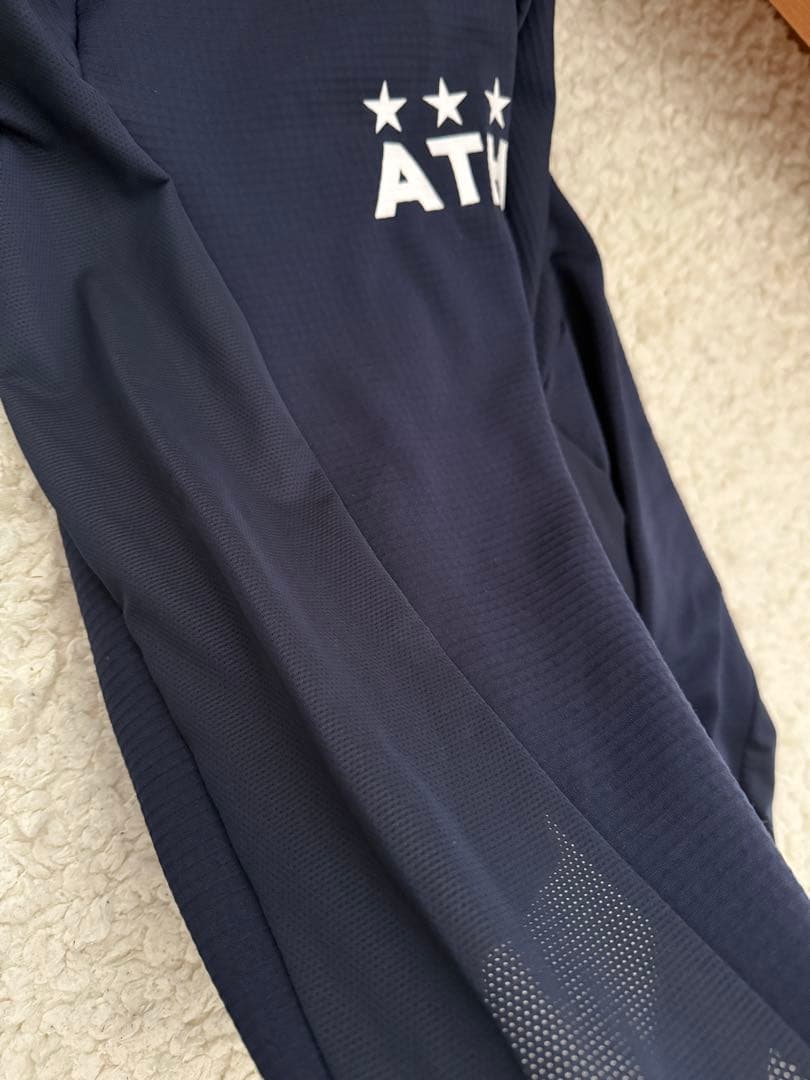 ATHLETA 上下ウェアセット