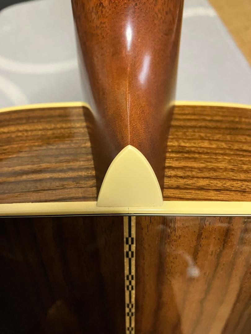 Martin 00-28 2018年製　ハードケース付き