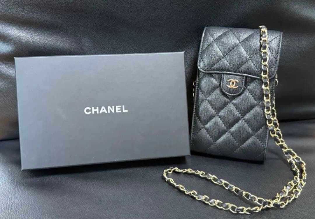 みるく♡新品 CHANEL シャネルノベルティ スマホショルダー バッグ
