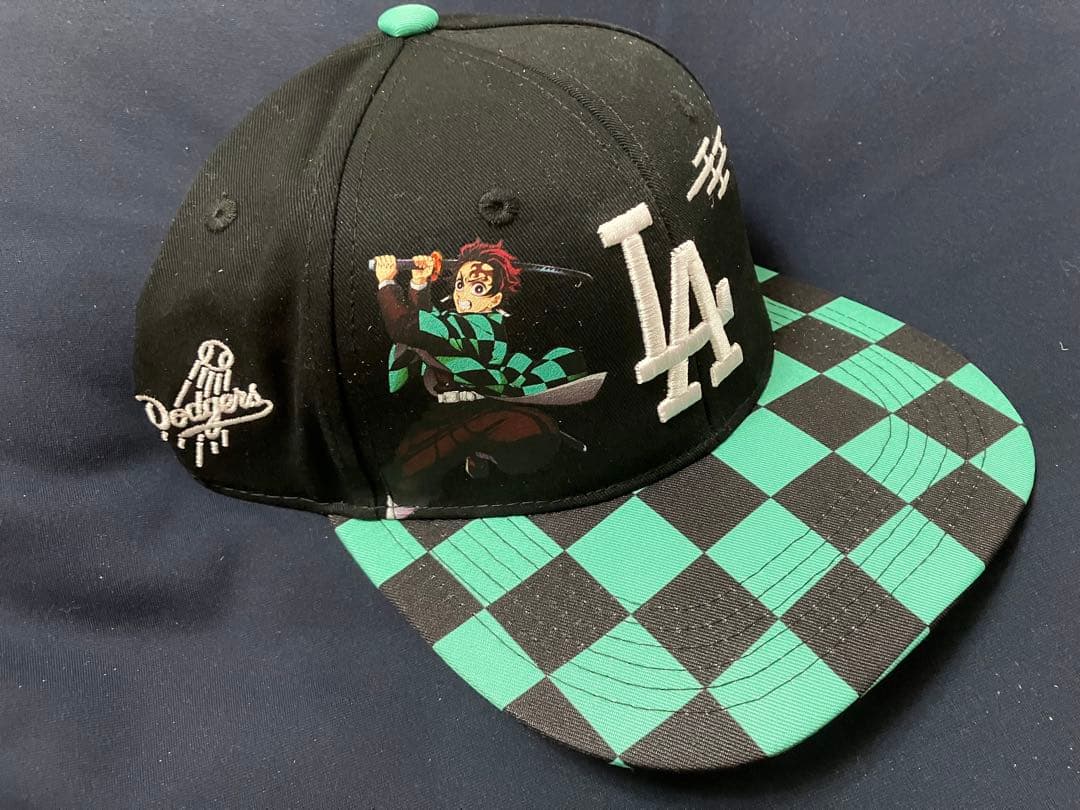 鬼滅の刃✖️LAドジャース限定コラボキャップ
