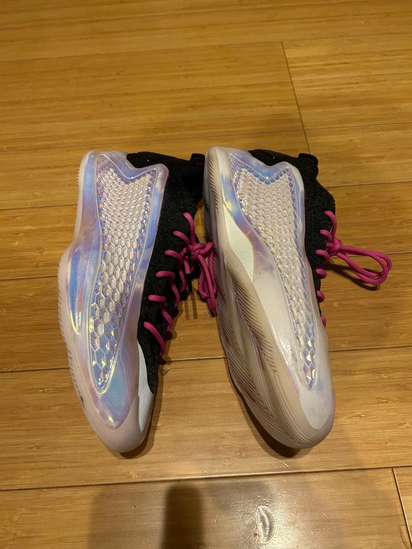 バスケットボールシューズ adidas AE1