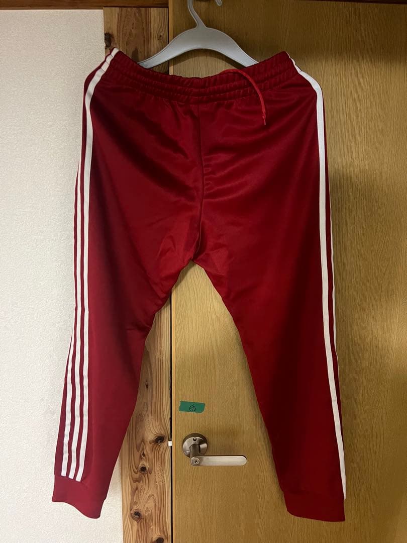 adidasジャージ　レッド