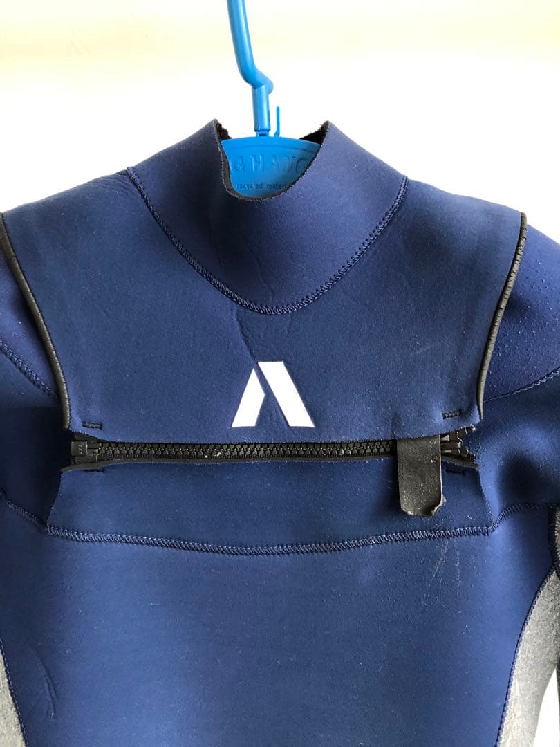 AIRTIGHT 3×2mm サイズLウェットスーツ　フルスーツ