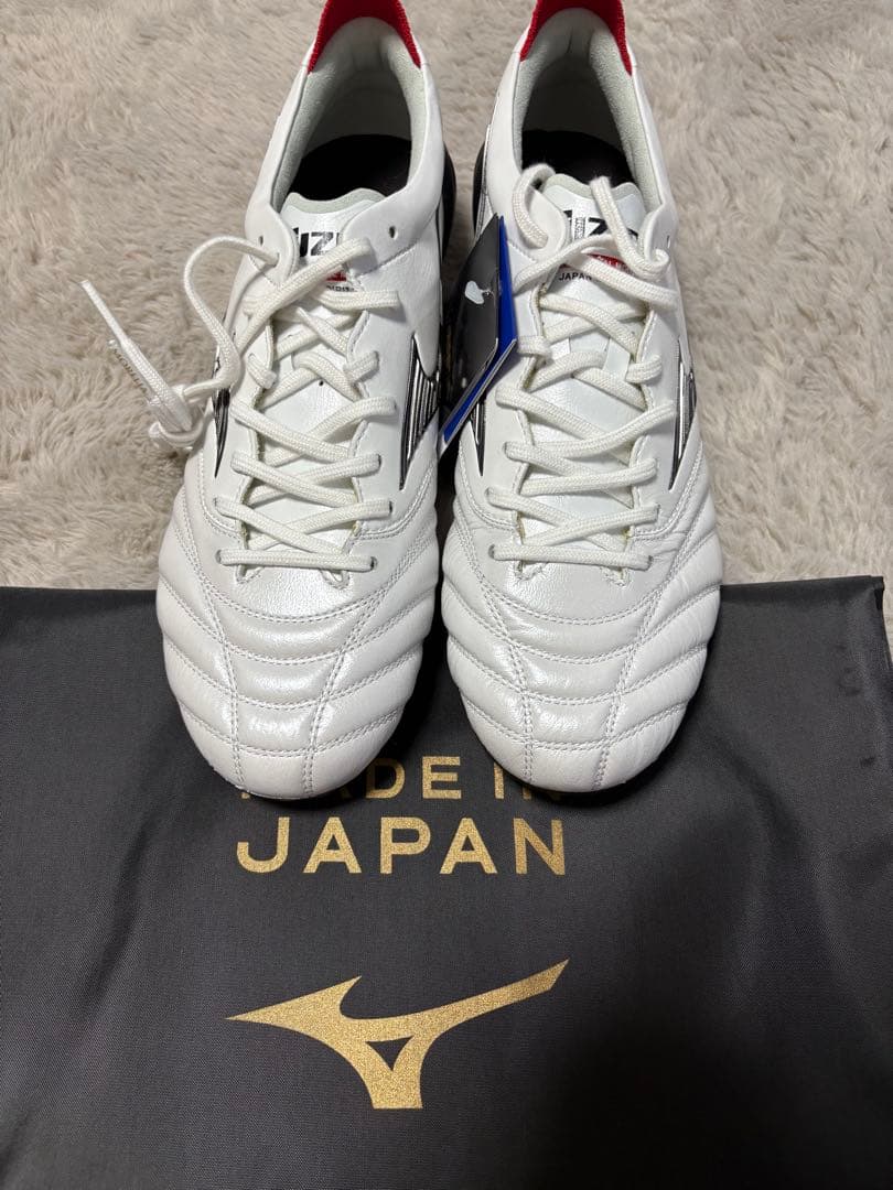 値下げ不可！激安　26.0 ミズノ モレリア NEO 4 JAPAN