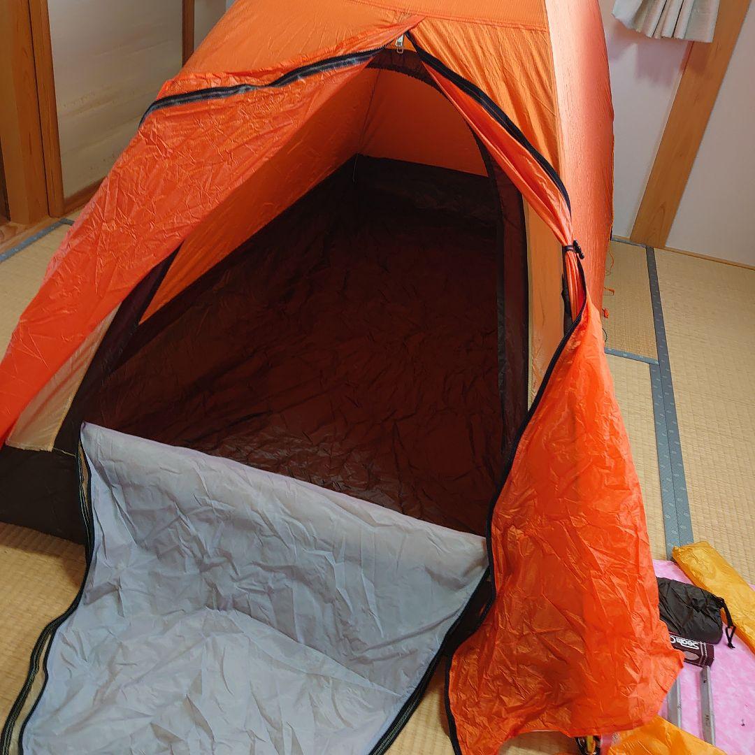 オレンジ ドーム型山岳テント