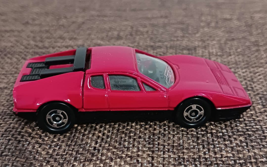 トミカ　フェラーリ512BB　青箱　超希少　カタログ付き