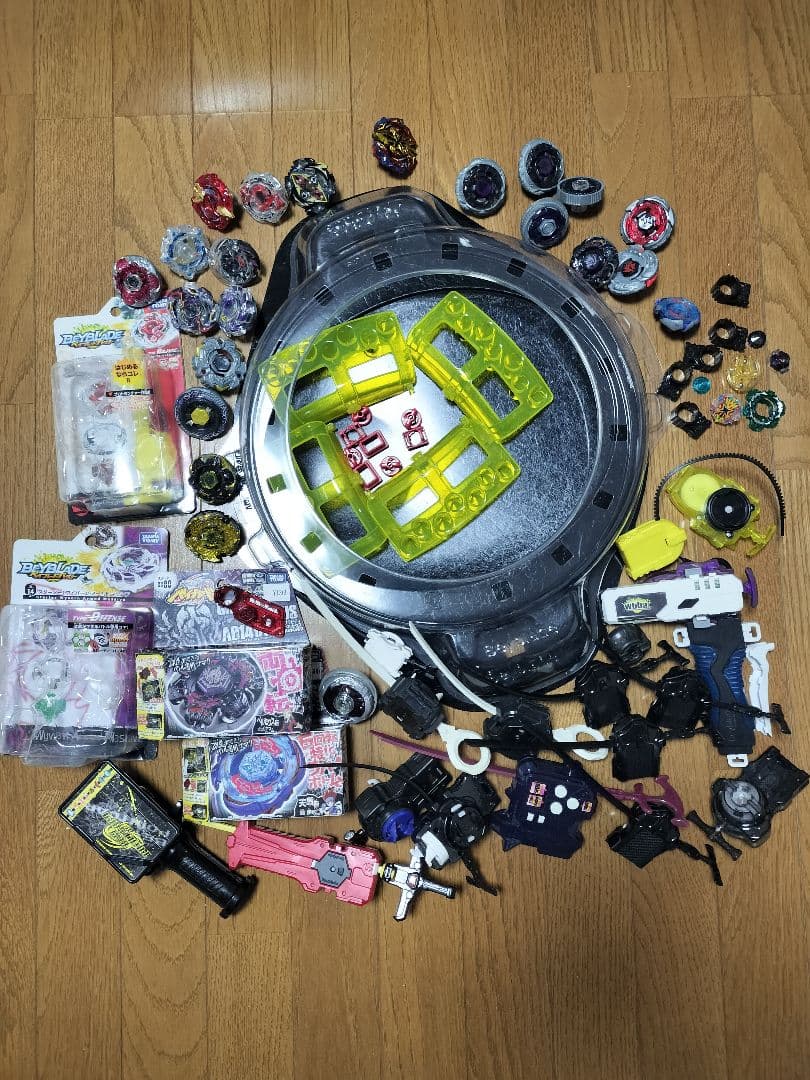 即購入OK　中古品　ベイブレード&ベイスタジアム　セット