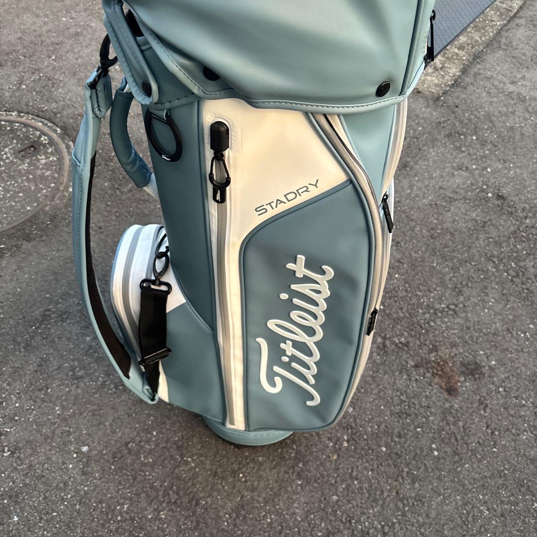 k*d様 Titleist ゴルフバッグ 水色/ホワイト