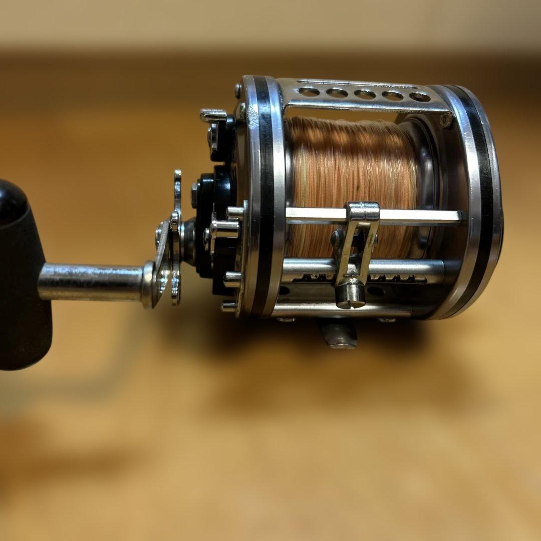 OLYMPIC DOHZUKI DX No.4 両軸リール
