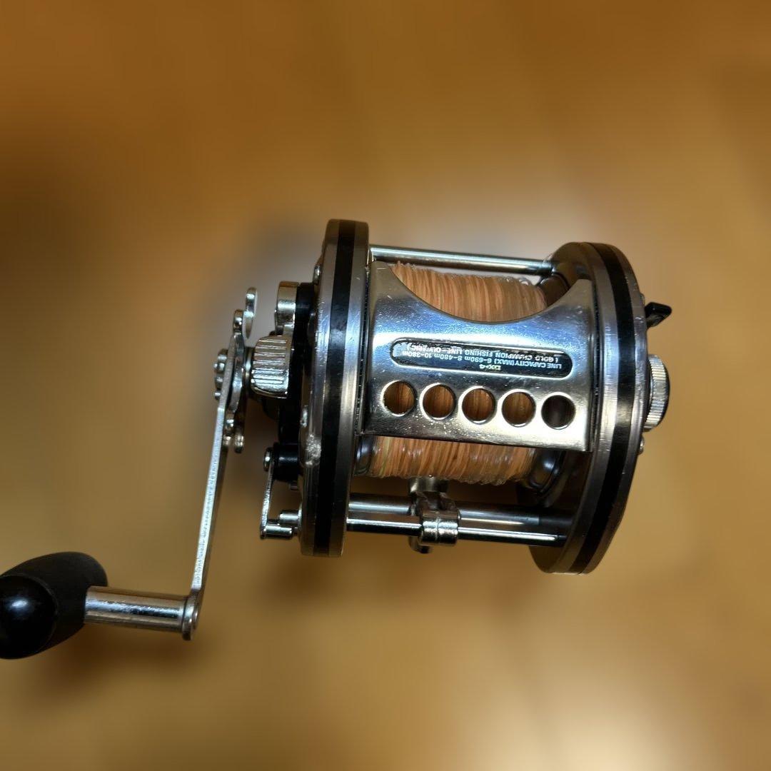 OLYMPIC DOHZUKI DX No.4 両軸リール
