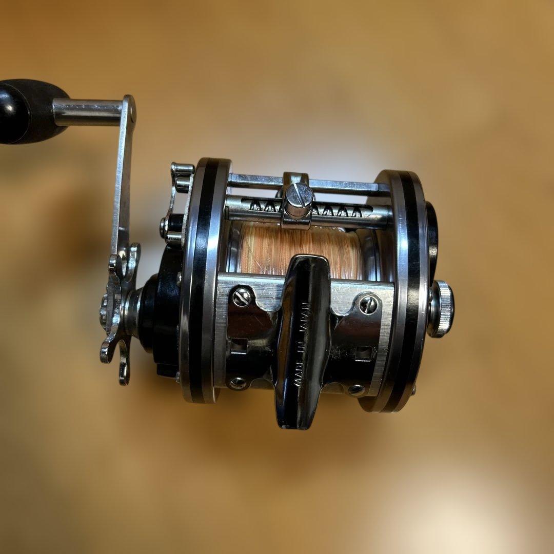 OLYMPIC DOHZUKI DX No.4 両軸リール